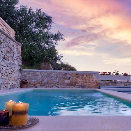 Olga'S Filoxenia - Villa Aladanos-Private Pool And Heated Jacuzzi Makhairoí Esterno foto